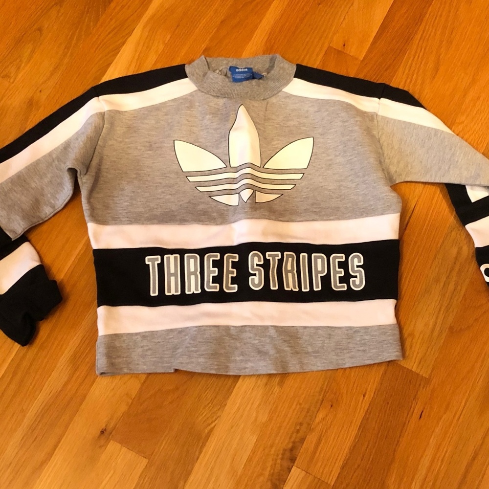 ADIDAS ORIGINALS WOMEN CROPPED SWEATSHIRT SMALL